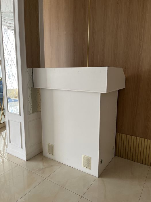 Стол для Музыкантов, Аппаратуры