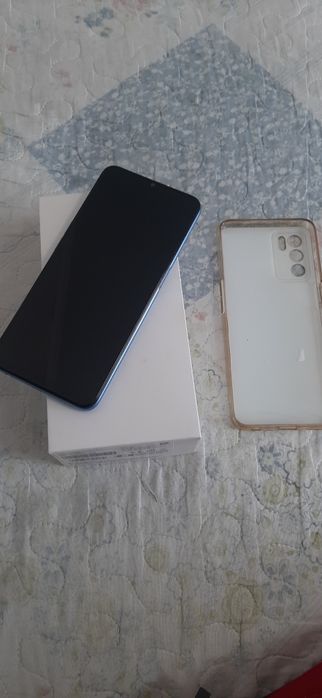 Продам телефон оппо