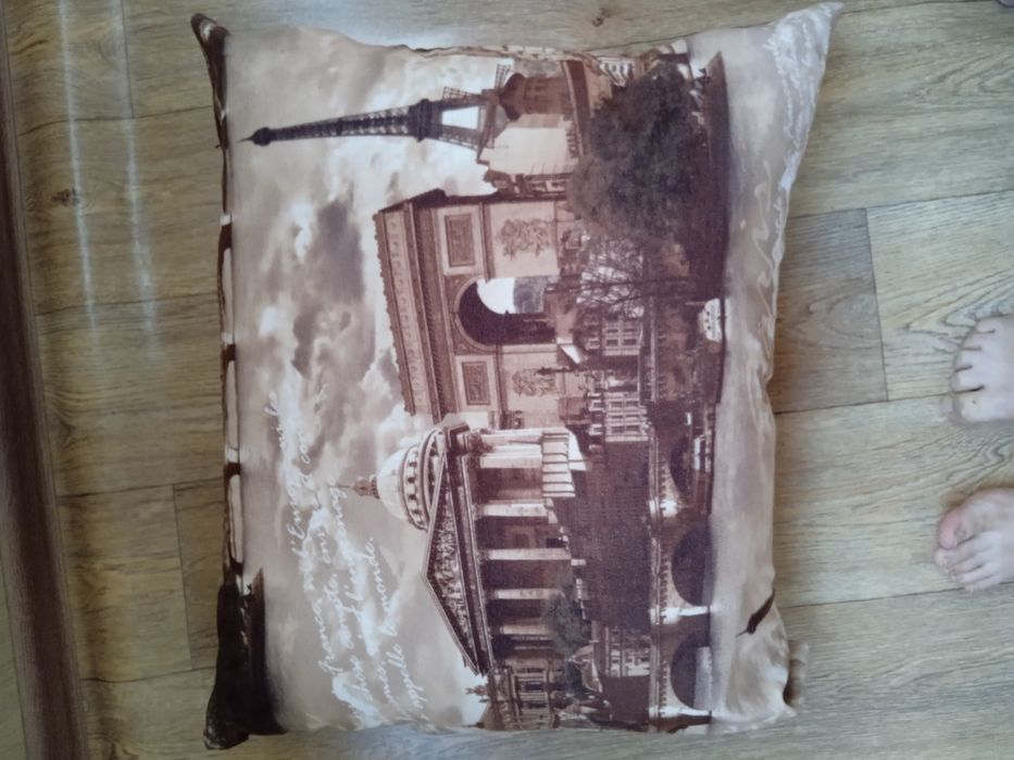 Подушки диванные