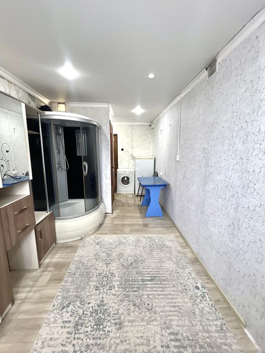 Продается 1 комн общежитие