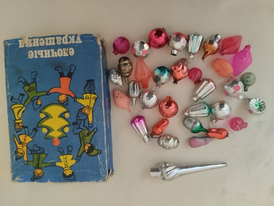 Ёлочные игрушки продам разные