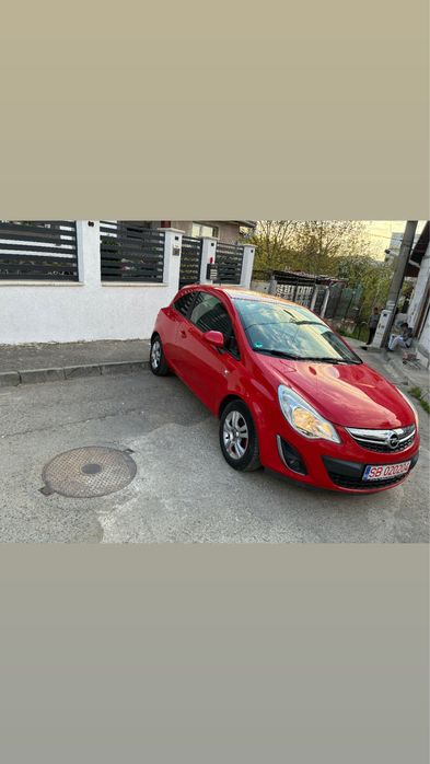 Opel corsa D 2012 1.2benzina