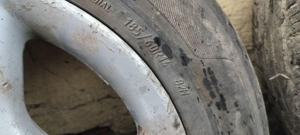 Диски с резиной от Ауди 80