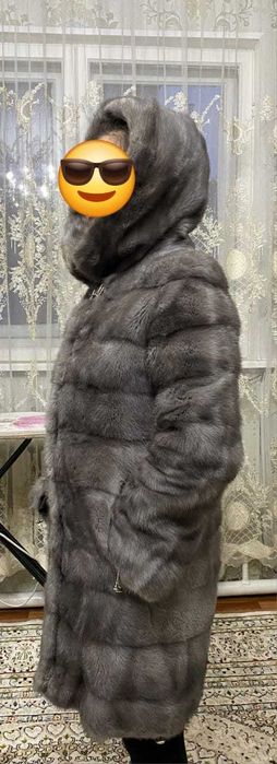 Норковая шуба, голубая б/у