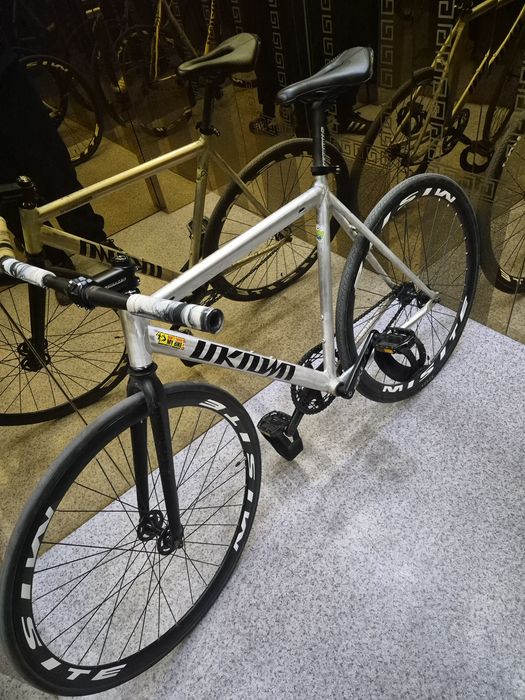 Unknown fixedgear