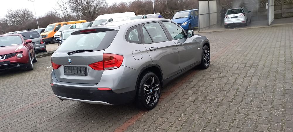 BMW X1 2012 — imagine 5