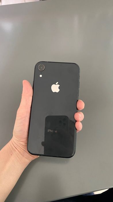 iPhone XR б/у 128gb