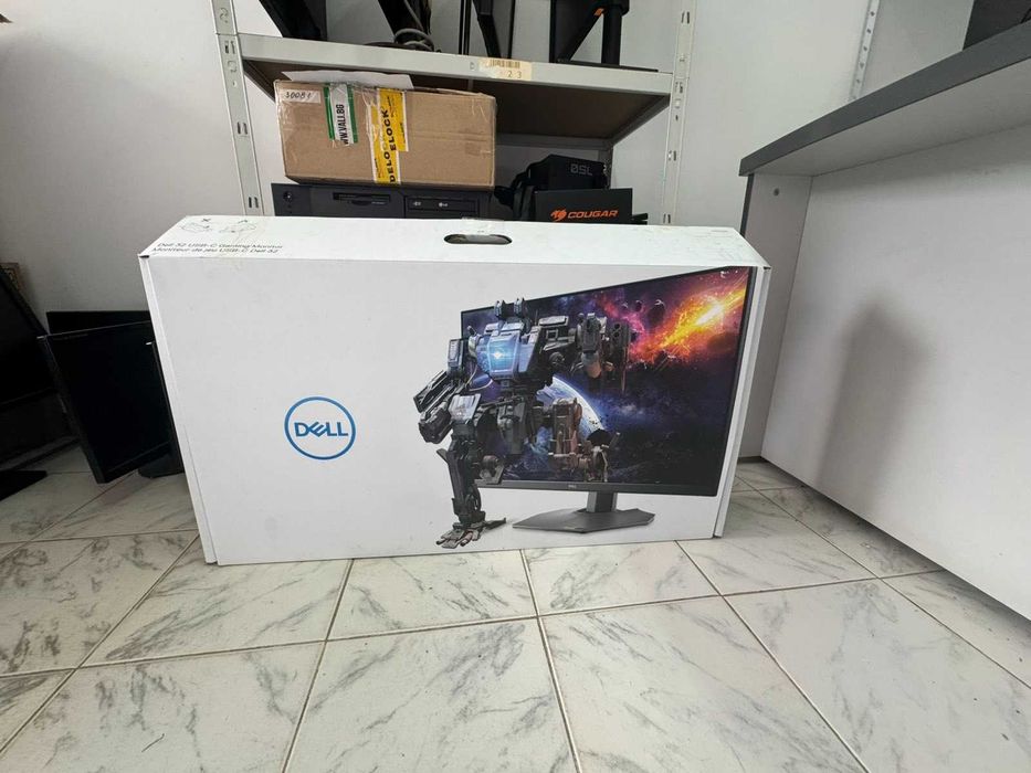 Геймърски Монитор Dell G3223D 31.5" 2560x1440 IPS 165 Hz Перфектно състояние!