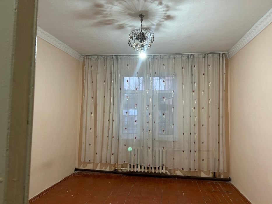 Продается 3-комная квартира