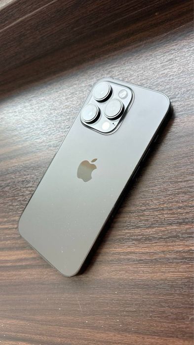 Срочно Iphone 14 pro, в идеале