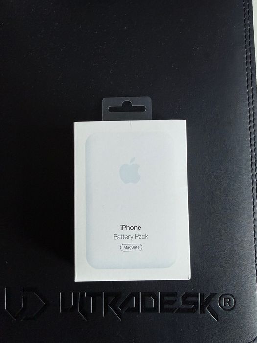 Външна батерия Apple MagSafe 5000maH