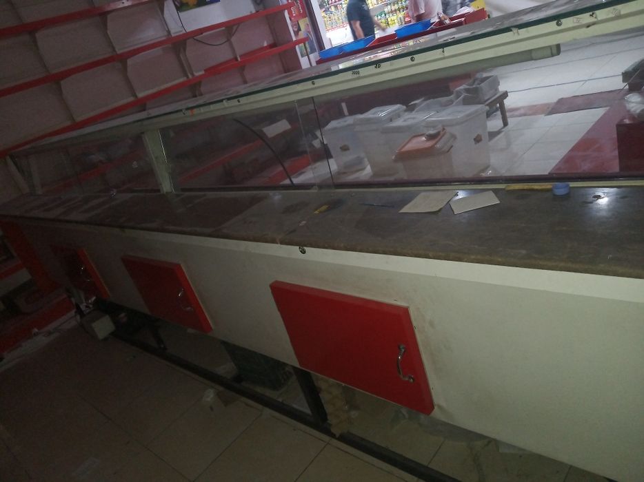 Ветрина холодилник LG мотор