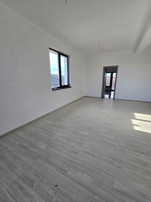 Casă finalizată in Valea Adâncă