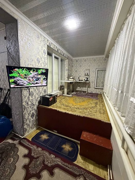 Срочно сотилади продаётся квартира