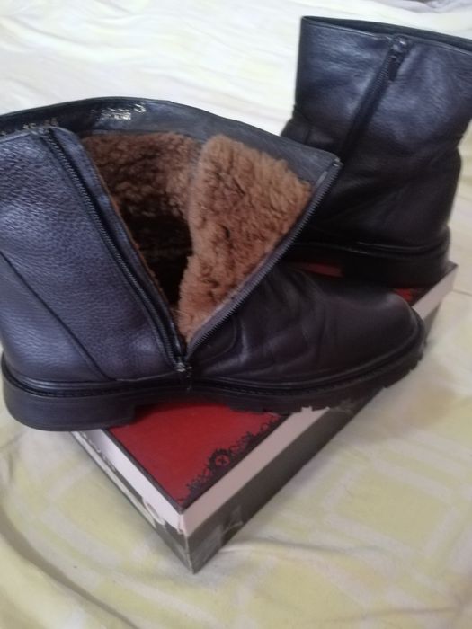 Обувь зимняя мужская.