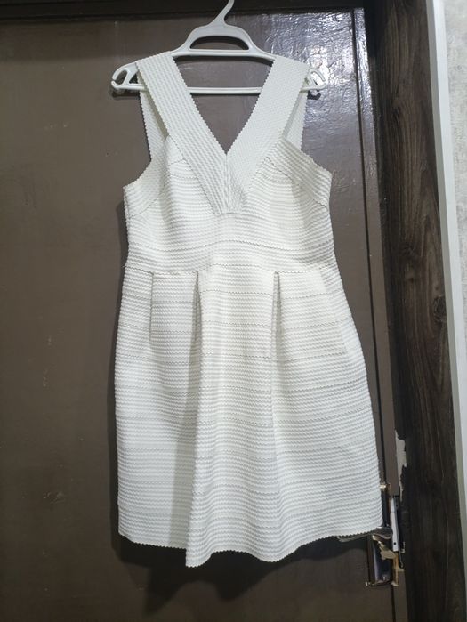 женские платья в идеальном состоянии