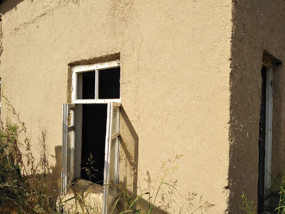 Ховли уй сотилади 12 соток