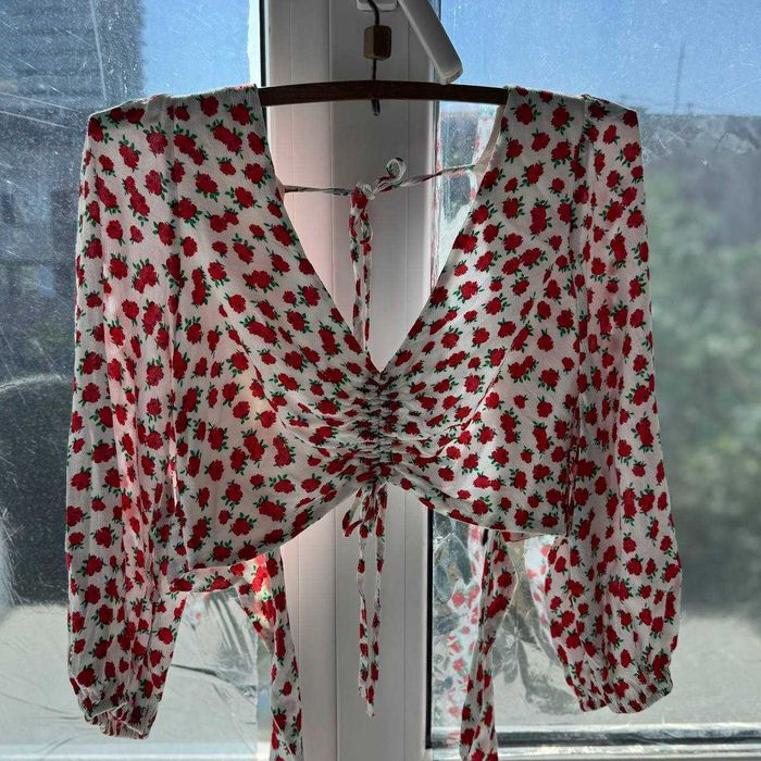 Летняя кофточка от Bershka