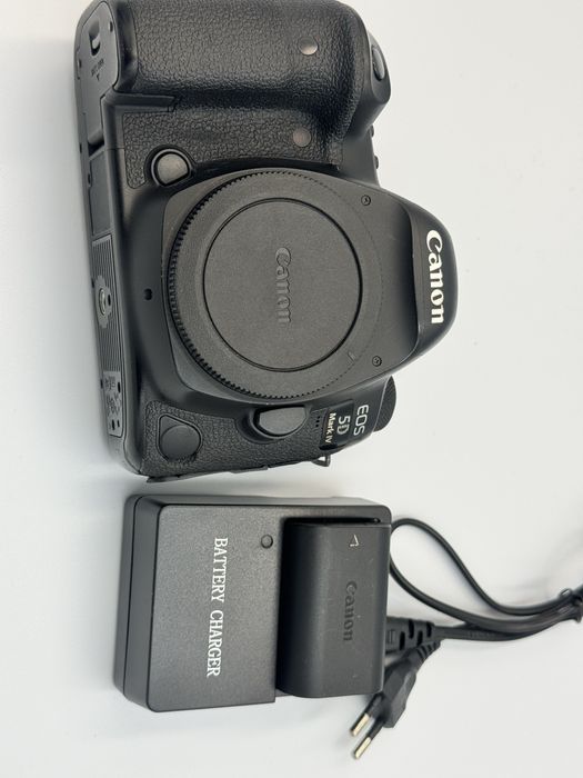 Canon 5D IV - 83k cadre