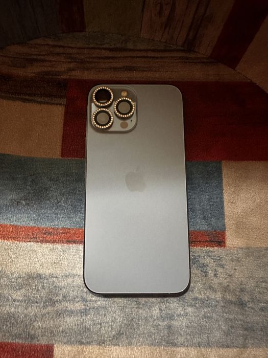 IPHONE 13 pro max Airpods 4 original