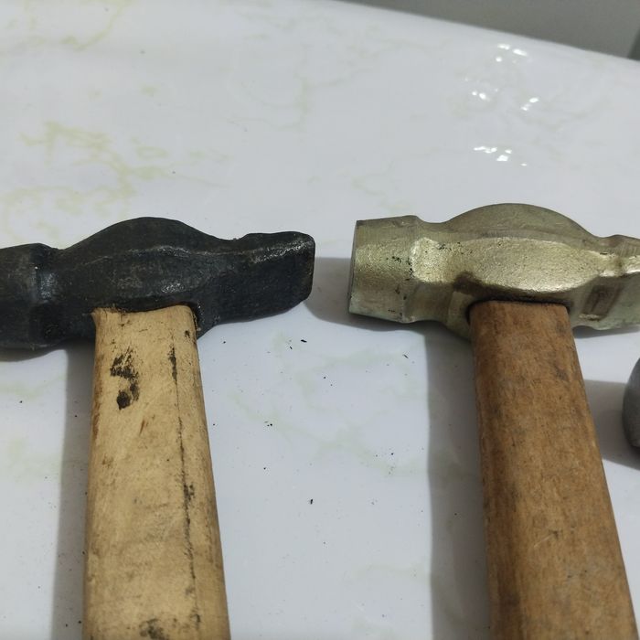 Молоток, новый СССР.