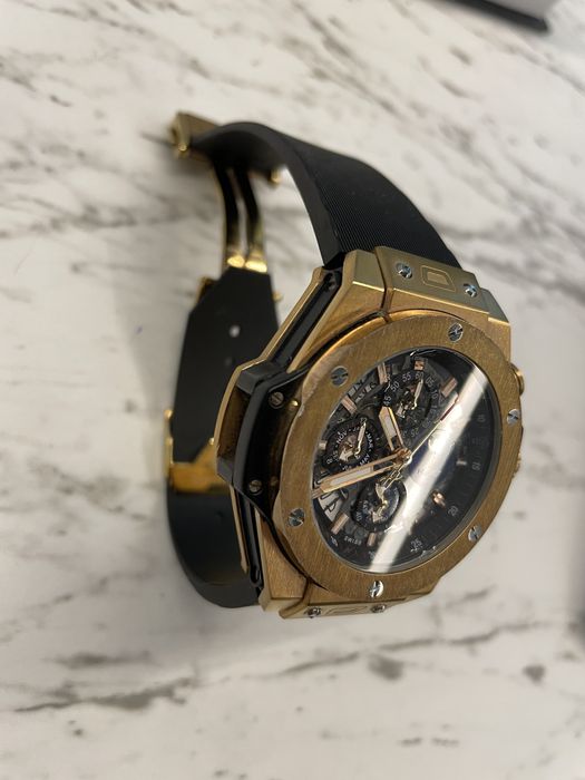 Мъжки часовник Hublot limited edition