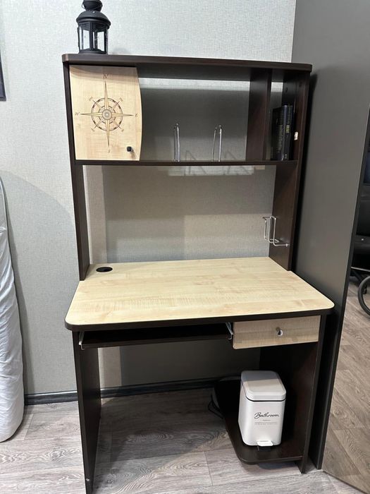 Компьютерный стол + кресло