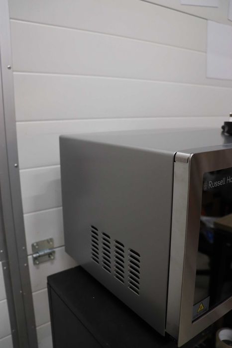 Микровълнова фурна Russell Hobbs Digital неръждаема стомана, 25L, 900W