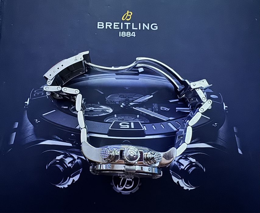 Breitling Avenger 2 ** Chronograph **43 mm**Grey Dial**