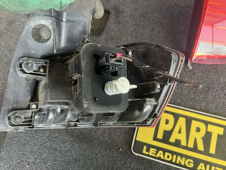 Оригинални стопове Passat B8  Пасат Б8 стоп европейски комби