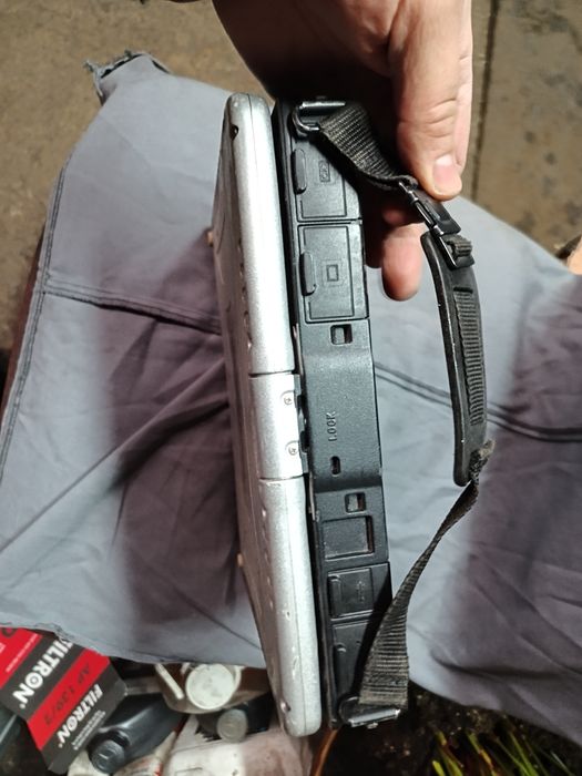 Panasonic Toughbook CF-19