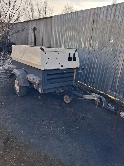 Продам дизельный компрессор