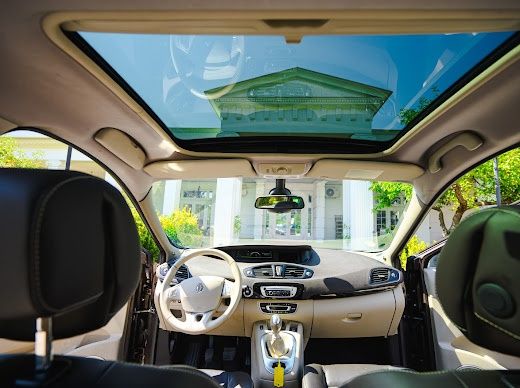 Vând renault grand scenic