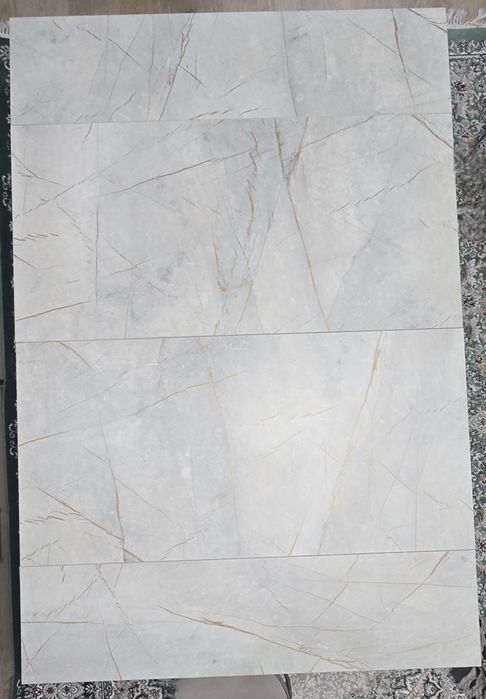 ПРОДАМ стол-консоль трансформер