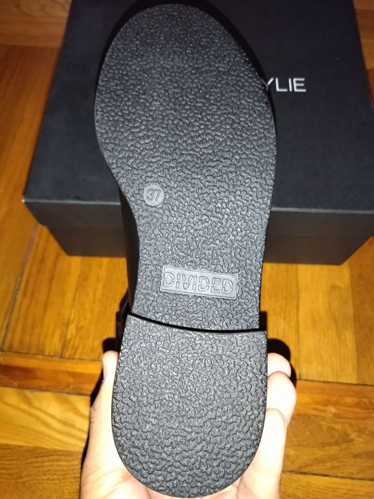 Женские сапожки DIVIDED H&M натуральная кожа