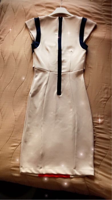 Рокля French Connection