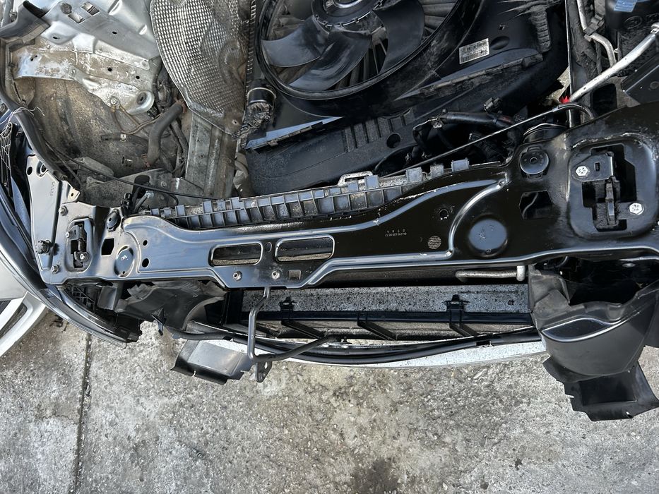 Trager complet echipat Mercedes CLS W218