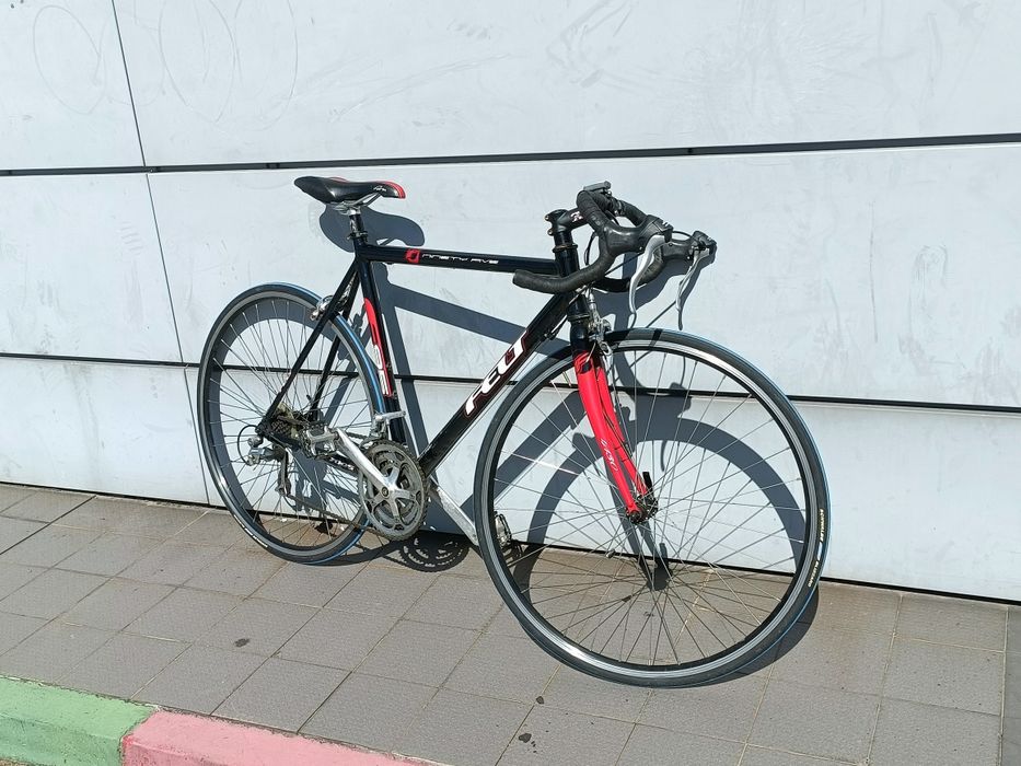 Bicicleta cursiera condiție ok cube Scott giant merida cannondale