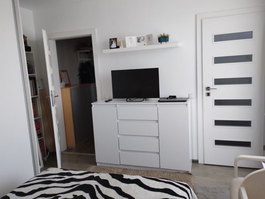 Persoana Fizica Vand apartament 3 camere zona Marasti