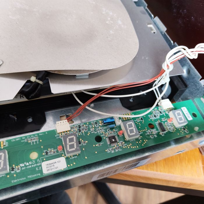 Plita inductie electrolux ehh3920bok