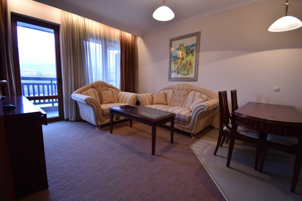 Продава се Двустаен апартамент в Банско - 75 кв.м за 1040 €/кв.м - Снимка #2