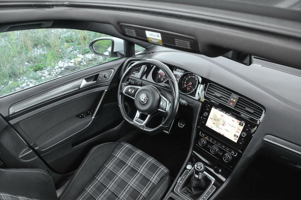 Volkswagen Golf VII GTD 2.0Tdi 184Cp-Euro6-Panoramic-2017-Bixenon-Led-