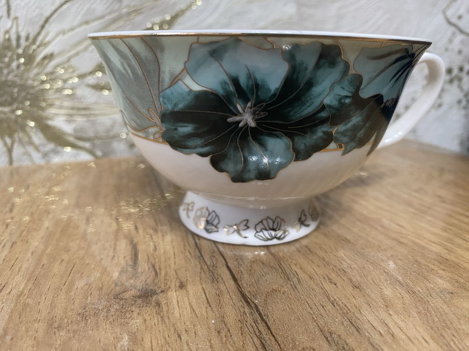 Продам чайный сервиз