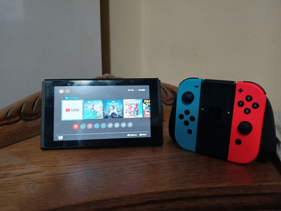 Nintendo swich 1 (în stare excepțională)
