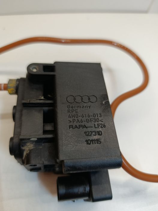 Bloc valve suspensie perne A8 D4 4h0616013