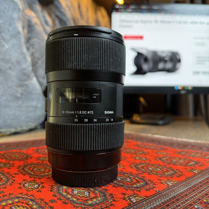 Объективы Samyang EF и Sigma EF