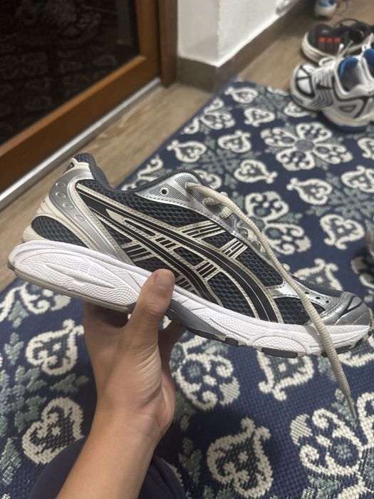 asics gel kayano 14