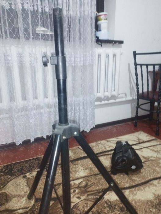 Монопат видеокамера