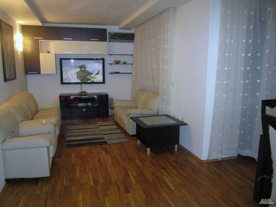 Дава се под наем Двустаен апартамент в София, Витоша - 60 кв.м за 600 € - Снимка #2