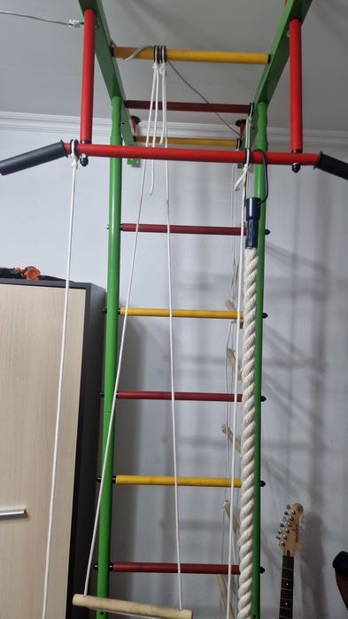 Продам шведскую стенку